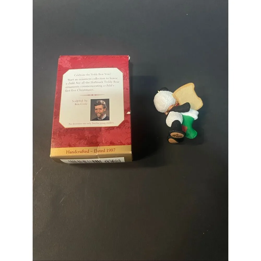 1997 Hallmark Keepsake Ornament 